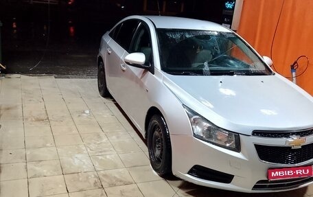 Chevrolet Cruze II, 2011 год, 600 000 рублей, 1 фотография