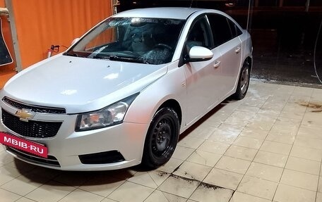 Chevrolet Cruze II, 2011 год, 600 000 рублей, 15 фотография