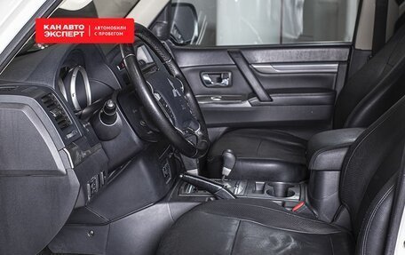 Mitsubishi Pajero IV, 2013 год, 2 458 600 рублей, 14 фотография