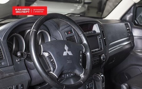 Mitsubishi Pajero IV, 2013 год, 2 458 600 рублей, 5 фотография