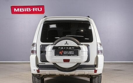 Mitsubishi Pajero IV, 2013 год, 2 458 600 рублей, 11 фотография