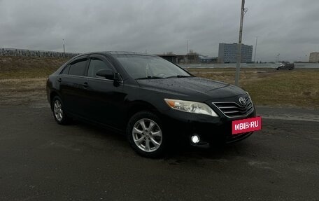 Toyota Camry, 2011 год, 1 280 000 рублей, 3 фотография