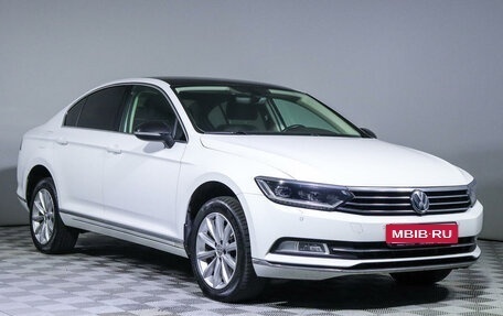 Volkswagen Passat B8 рестайлинг, 2018 год, 2 598 000 рублей, 3 фотография