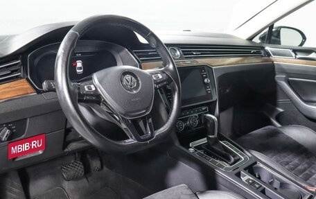 Volkswagen Passat B8 рестайлинг, 2018 год, 2 598 000 рублей, 14 фотография