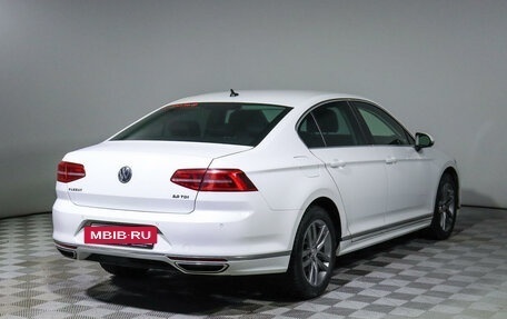 Volkswagen Passat B8 рестайлинг, 2017 год, 2 250 000 рублей, 5 фотография