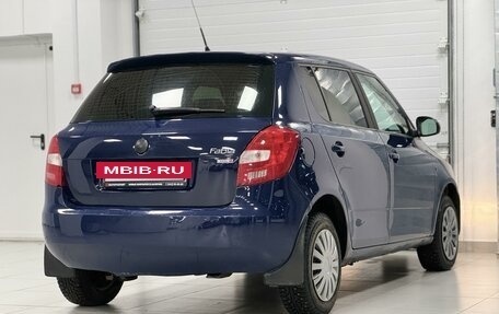 Skoda Fabia II, 2010 год, 590 000 рублей, 4 фотография