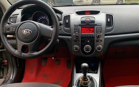 KIA Cerato III, 2010 год, 810 000 рублей, 10 фотография