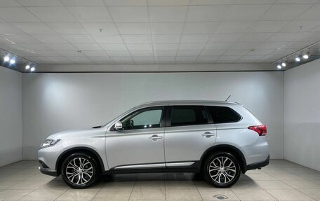 Mitsubishi Outlander III рестайлинг 3, 2016 год, 2 165 000 рублей, 5 фотография