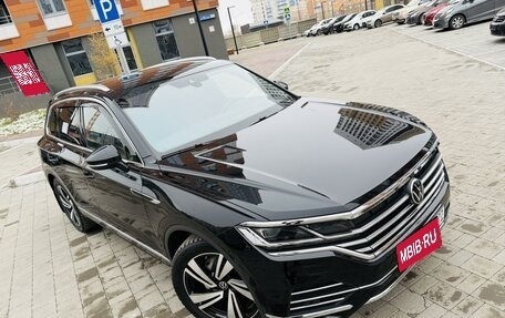 Volkswagen Touareg III, 2022 год, 8 650 000 рублей, 8 фотография