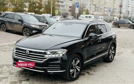 Volkswagen Touareg III, 2022 год, 8 650 000 рублей, 4 фотография