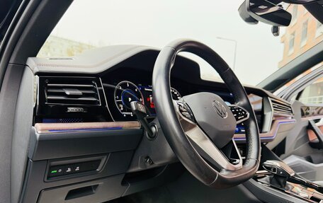 Volkswagen Touareg III, 2022 год, 8 650 000 рублей, 30 фотография