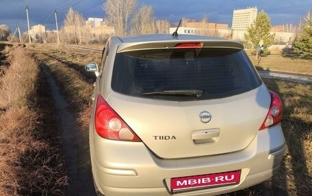 Nissan Tiida, 2010 год, 980 000 рублей, 1 фотография