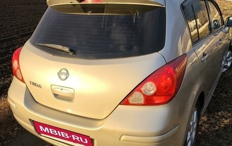 Nissan Tiida, 2010 год, 980 000 рублей, 6 фотография