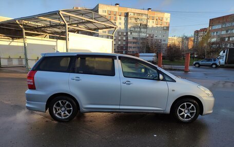 Toyota Wish II, 2003 год, 550 000 рублей, 4 фотография