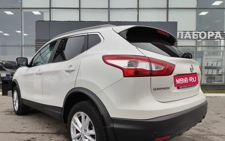 Nissan Qashqai, 2018 год, 2 350 000 рублей, 21 фотография