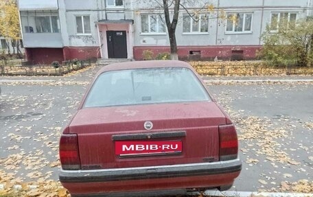 Opel Omega A, 1991 год, 100 000 рублей, 4 фотография