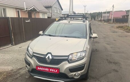 Renault Sandero II рестайлинг, 2016 год, 1 200 000 рублей, 1 фотография