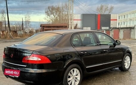 Skoda Superb III рестайлинг, 2012 год, 990 000 рублей, 6 фотография