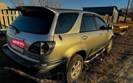 Lexus RX IV рестайлинг, 2001 год, 940 000 рублей, 6 фотография