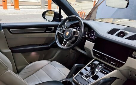 Porsche Cayenne III, 2018 год, 7 300 000 рублей, 28 фотография