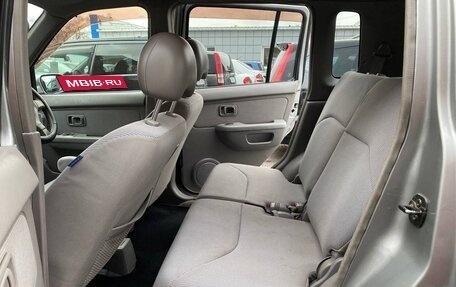 Nissan Cube II, 2002 год, 357 000 рублей, 14 фотография