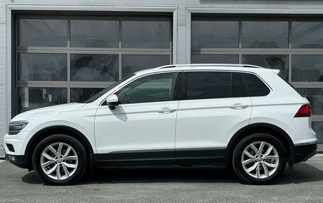 Volkswagen Tiguan II, 2018 год, 3 020 000 рублей, 5 фотография