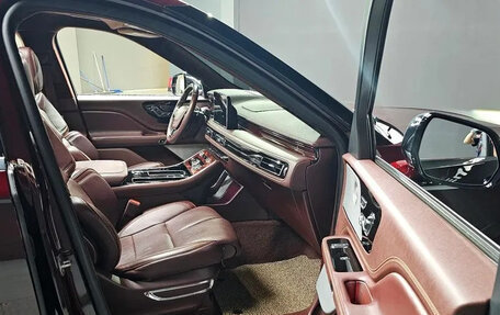 Lincoln Aviator II, 2020 год, 4 100 000 рублей, 6 фотография