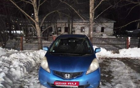 Honda Fit III, 2010 год, 950 000 рублей, 4 фотография