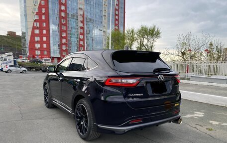 Toyota Harrier, 2017 год, 3 500 000 рублей, 4 фотография