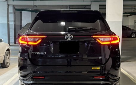 Toyota Harrier, 2017 год, 3 500 000 рублей, 13 фотография