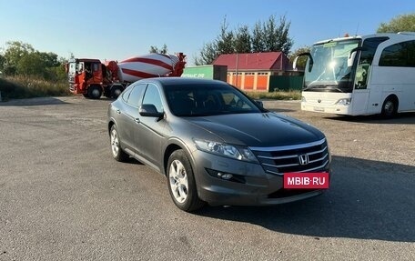 Honda Crosstour I рестайлинг, 2011 год, 1 799 000 рублей, 2 фотография