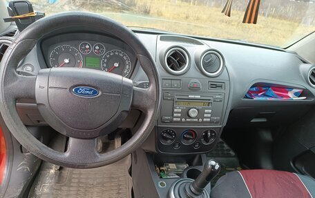 Ford Fiesta, 2006 год, 390 000 рублей, 8 фотография