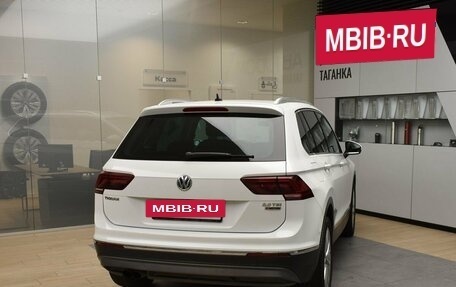 Volkswagen Tiguan II, 2017 год, 2 249 000 рублей, 7 фотография