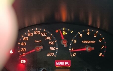 Nissan Micra III, 2005 год, 380 000 рублей, 4 фотография