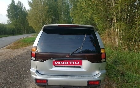 Mitsubishi Pajero Sport II рестайлинг, 2002 год, 1 250 000 рублей, 4 фотография