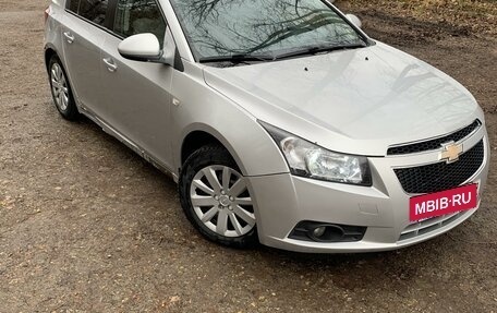 Chevrolet Cruze II, 2012 год, 590 000 рублей, 3 фотография