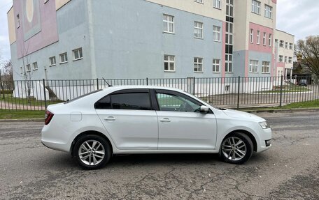 Skoda Rapid I, 2018 год, 1 200 000 рублей, 8 фотография