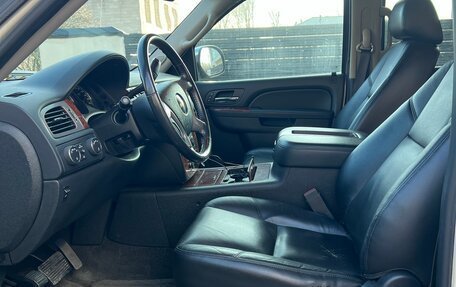 Chevrolet Tahoe III, 2013 год, 1 780 000 рублей, 9 фотография