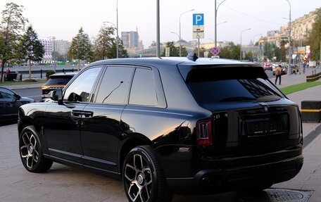 Rolls-Royce Cullinan, 2019 год, 39 500 000 рублей, 2 фотография