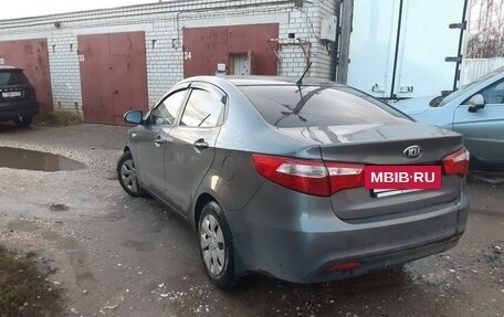 KIA Rio III рестайлинг, 2013 год, 800 000 рублей, 5 фотография