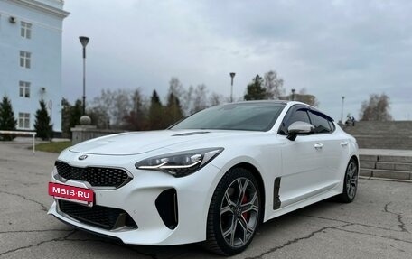 KIA Stinger I, 2019 год, 3 500 000 рублей, 10 фотография