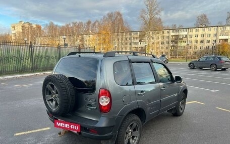 Chevrolet Niva I рестайлинг, 2017 год, 750 000 рублей, 13 фотография