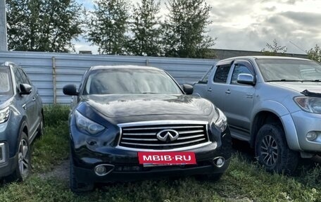 Infiniti FX II, 2009 год, 1 650 000 рублей, 3 фотография