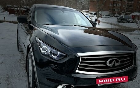 Infiniti FX II, 2009 год, 1 650 000 рублей, 9 фотография