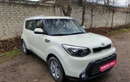 KIA Soul II рестайлинг, 2015 год, 1 450 000 рублей, 9 фотография