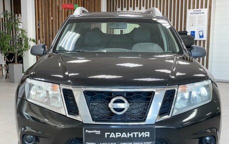 Nissan Terrano III, 2014 год, 1 149 000 рублей, 2 фотография