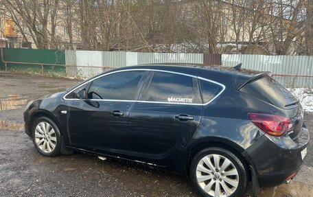 Opel Astra J, 2012 год, 820 000 рублей, 4 фотография