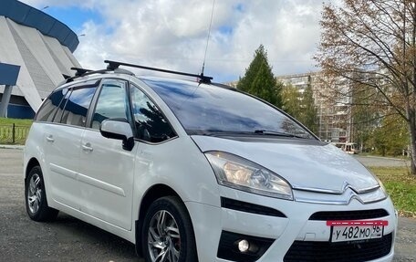 Citroen C4 Picasso II рестайлинг, 2012 год, 750 000 рублей, 3 фотография