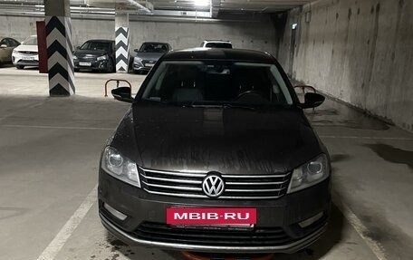 Volkswagen Passat B7, 2014 год, 1 350 000 рублей, 2 фотография