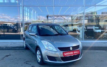 Suzuki Swift IV, 2011 год, 940 000 рублей, 3 фотография